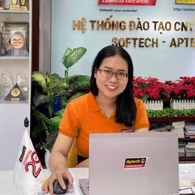 Tư vấn viên
