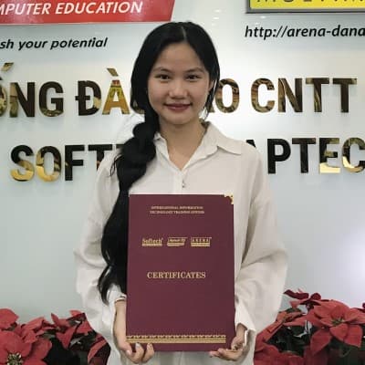Cao Thị Hương Giang 